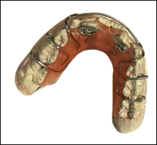 Imagen que contiene tabla, vidrio, sostener, pequeño

El contenido generado por IA puede ser incorrecto.